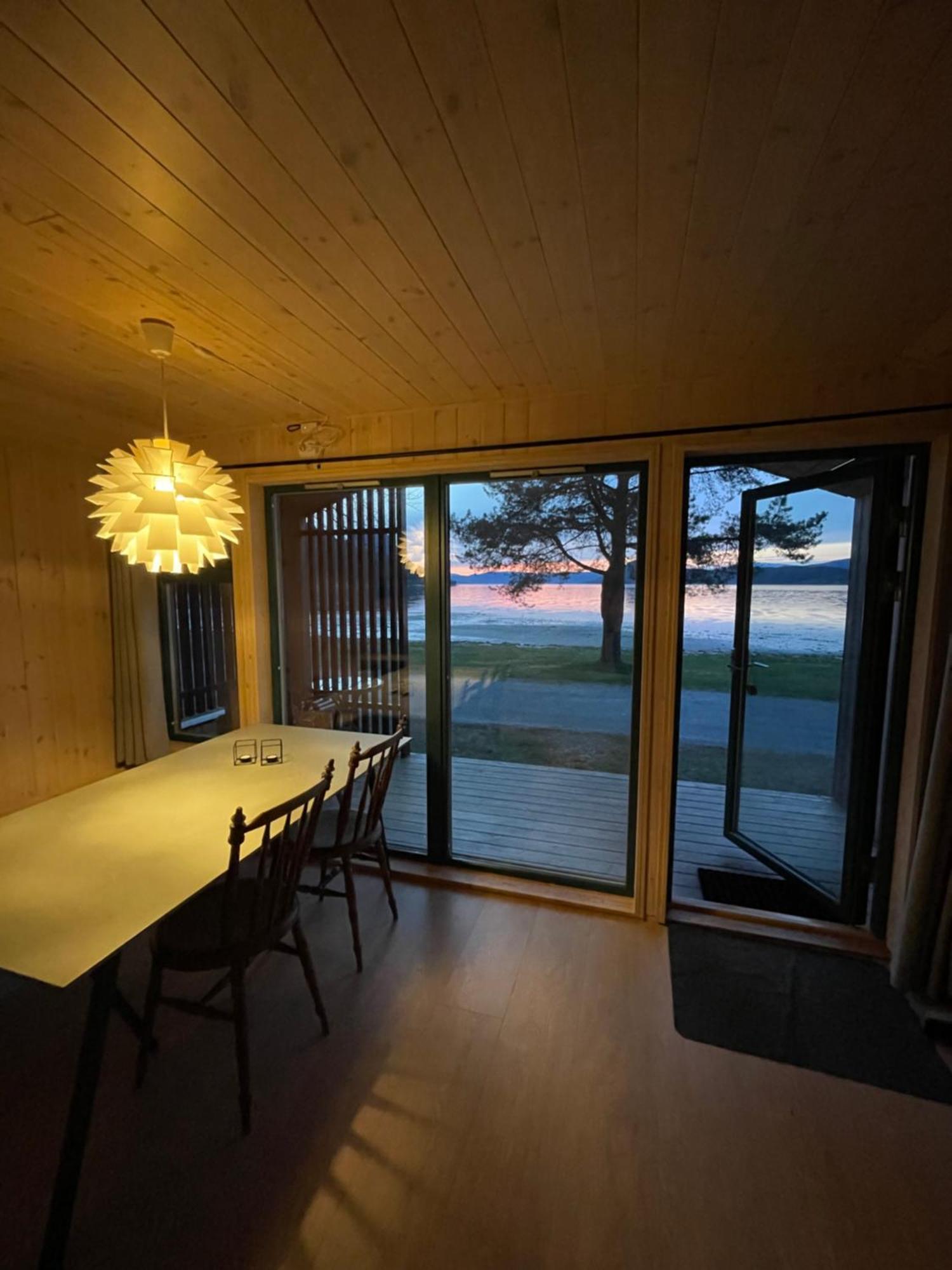 Fugelvagen, Cabins And Glamping Alvund Εξωτερικό φωτογραφία