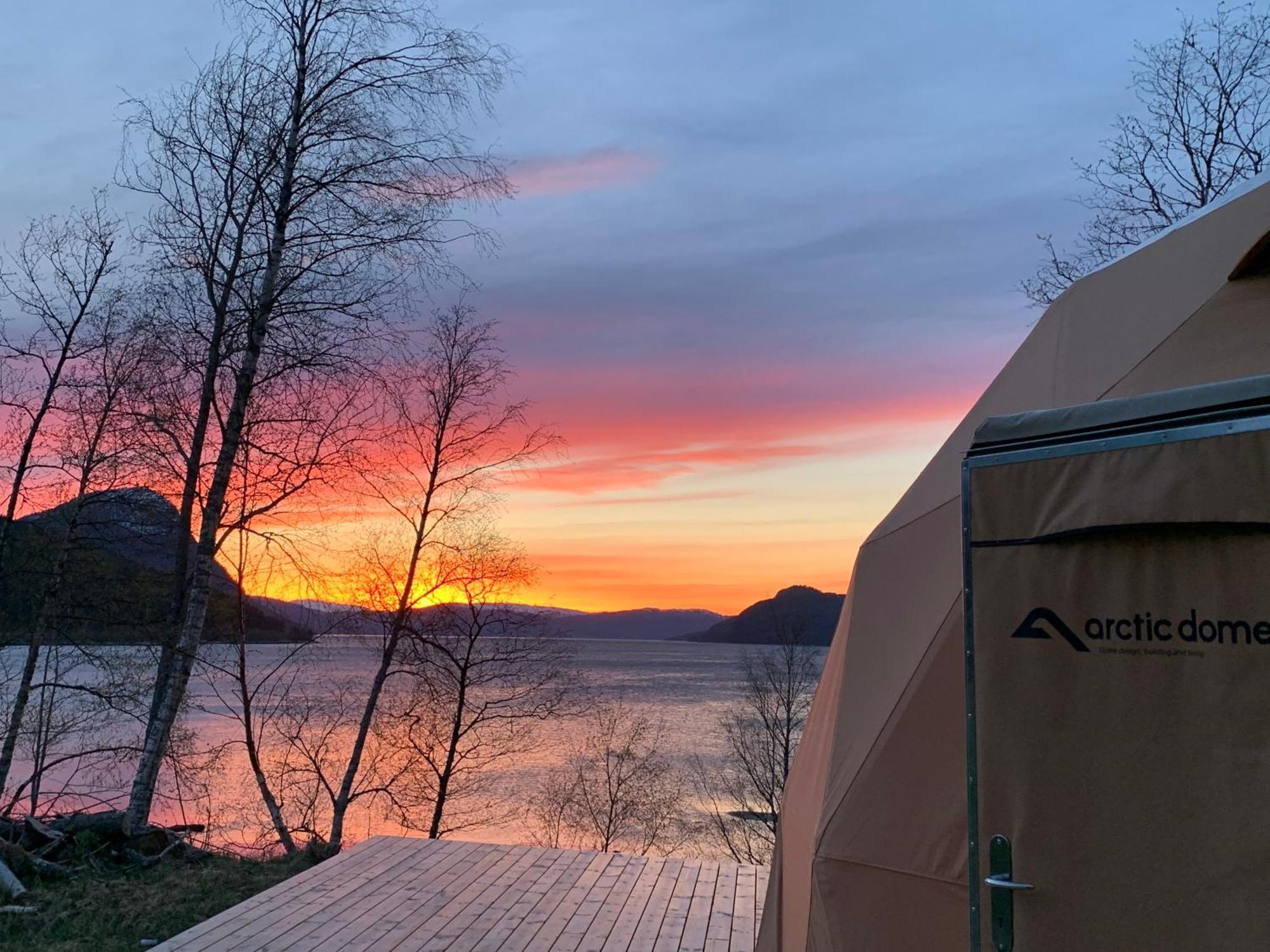 Fugelvagen, Cabins And Glamping Alvund Εξωτερικό φωτογραφία